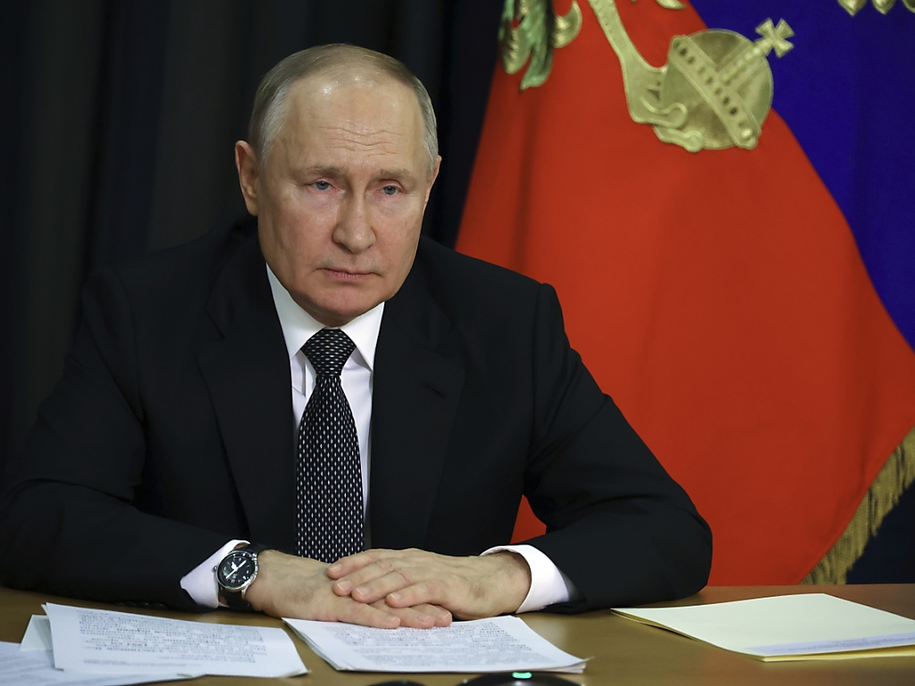 Putin to visit UAE, Saudi Arabia this week